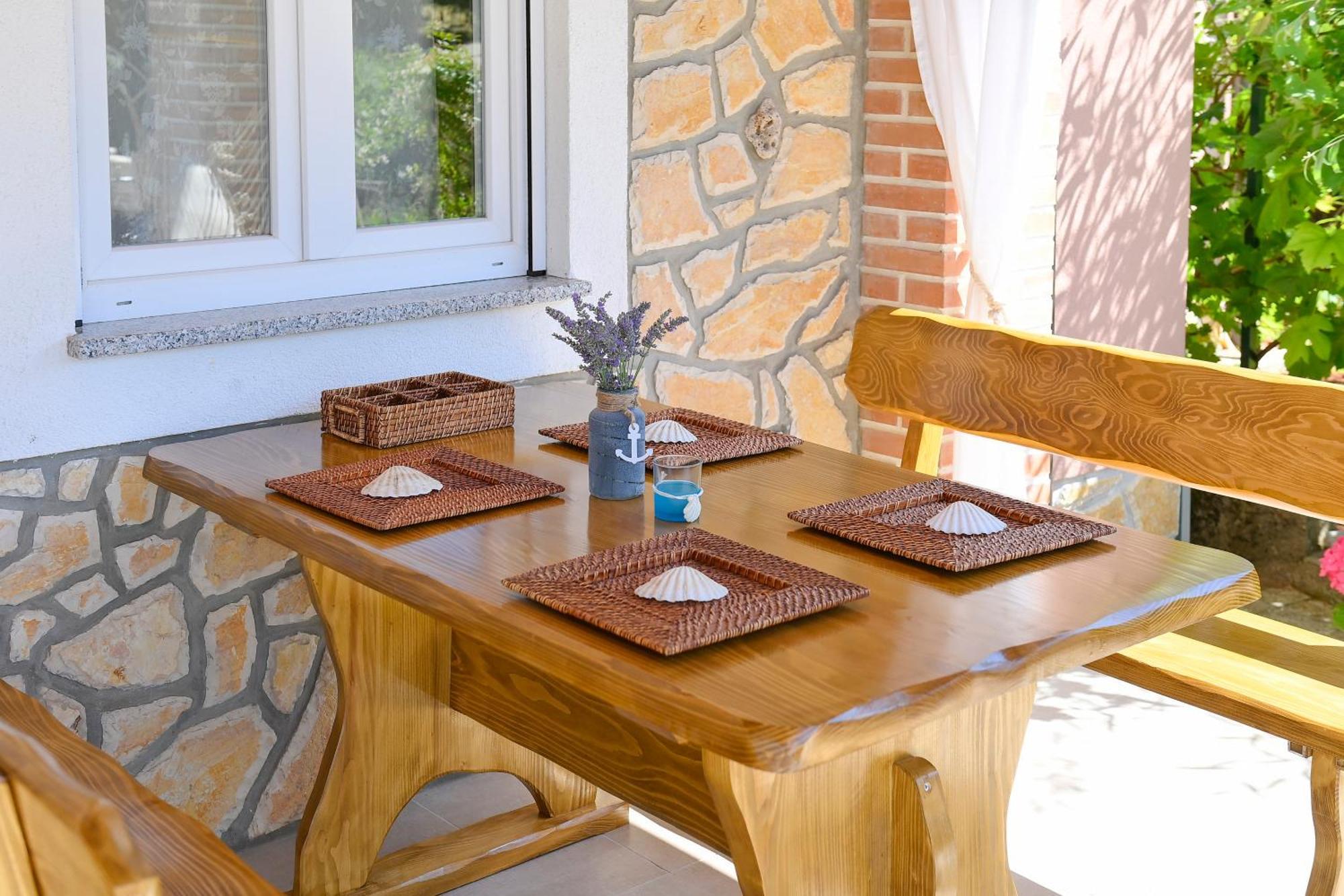 Vacation House Ulika Gabonjin Экстерьер фото