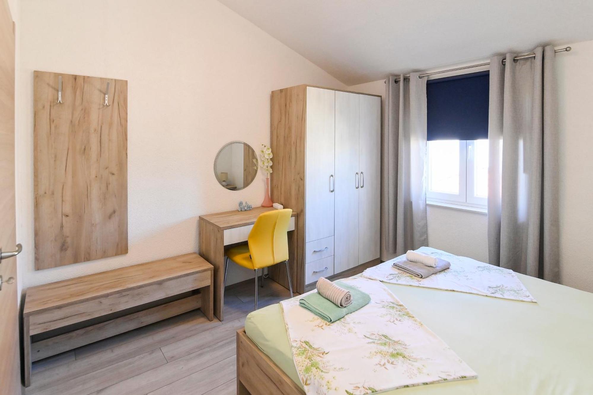 Vacation House Ulika Gabonjin Экстерьер фото