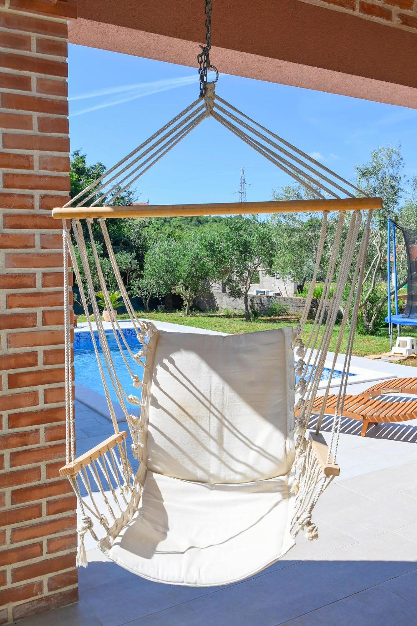 Vacation House Ulika Gabonjin Экстерьер фото