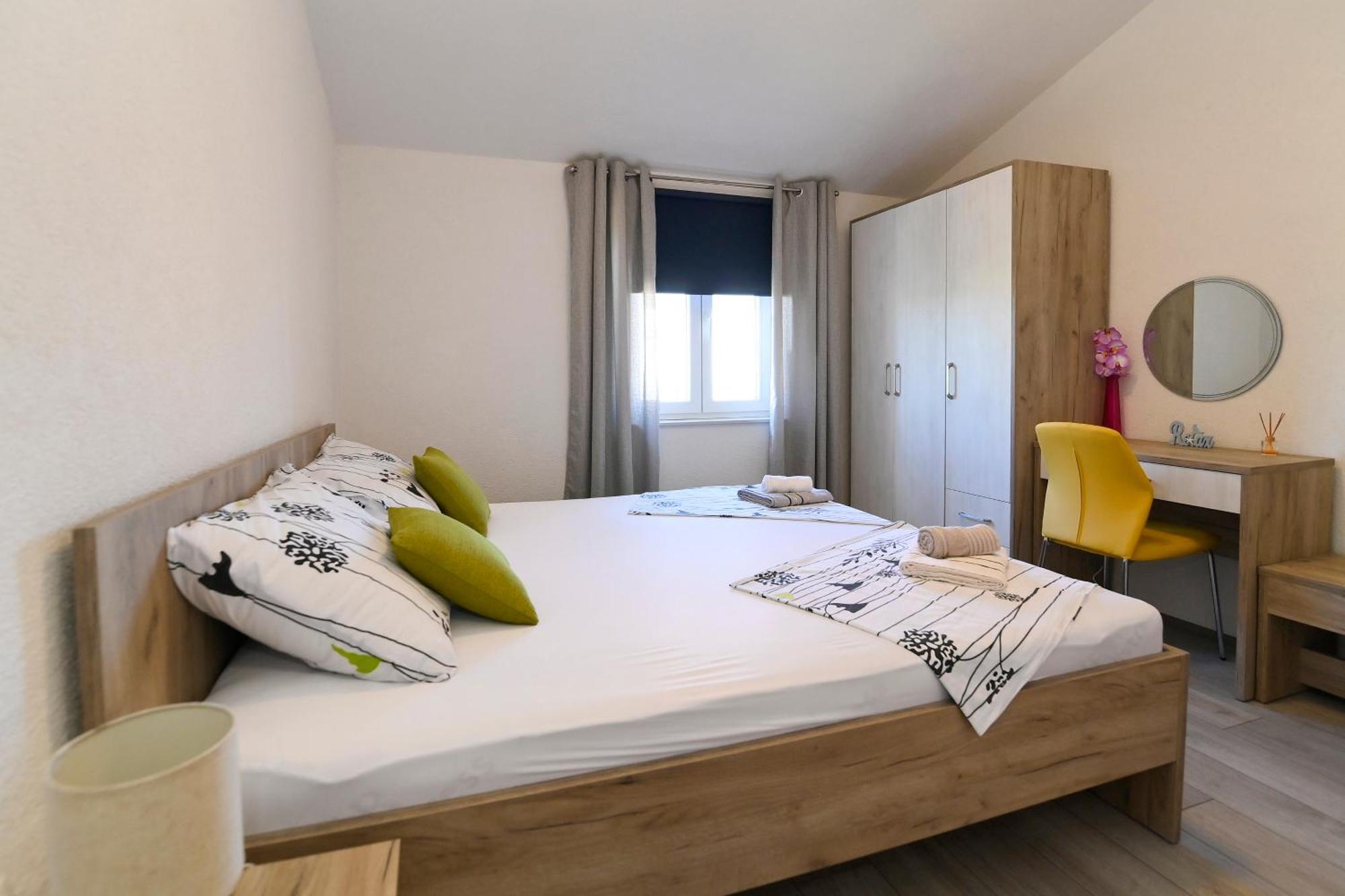 Vacation House Ulika Gabonjin Экстерьер фото