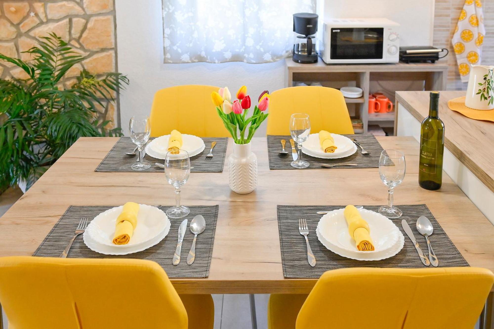 Vacation House Ulika Gabonjin Экстерьер фото